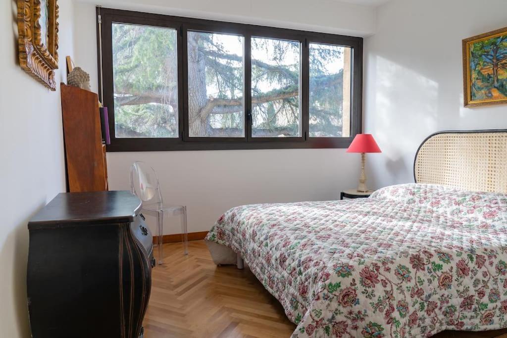 T3 Centre Apartment